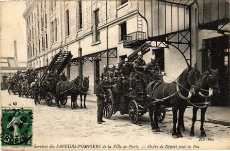 Paris Sapeurs Pompiers Firefighters Ordre De Depart Pour Le Feu