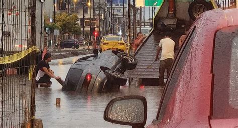 Intensa Lluvia Genera Estragos En Sectores De Guayaquil Comunidad