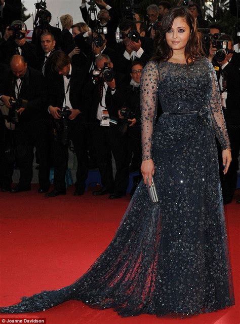 Stunning Turn Aishwarya Rai Bachchan Looked Stunning On The Red Carpet