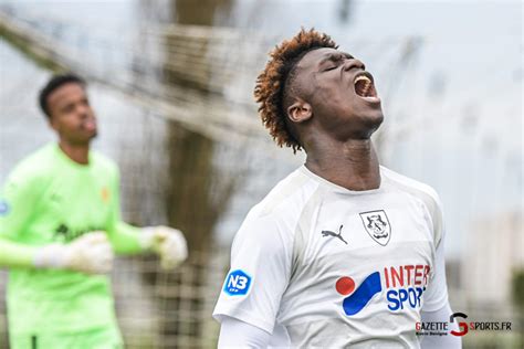 Football L Amiens Sc B D Fait Dans La Confusion Gazettesports