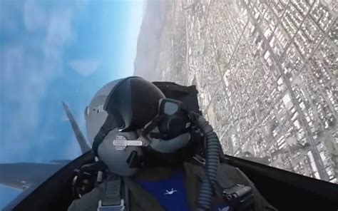 Footage of F-22 Raptor cockpit released for the first time