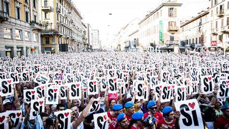 14 striking ways the global LGBTQ community protested this year | Mashable