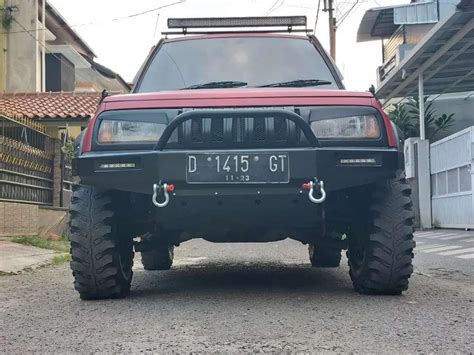 Suzuki Vitara 1992 Lacak Harga