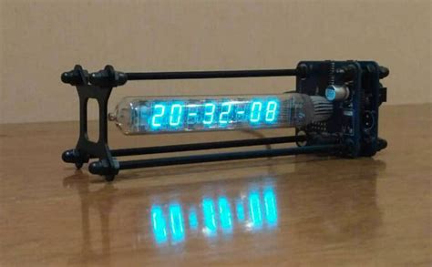 This Vacuum Flourescent Clock Has The Coolest Display