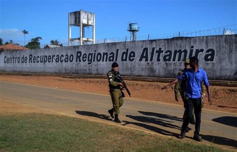 Dos Mortos Em Massacre No Par Eram Presos Provis Rios Brasil