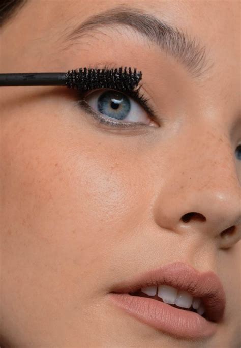 Maybelline New York Falsies Lash Lift In Ultra Black Mascara Ultra