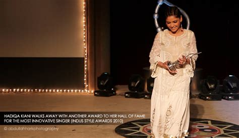 HADIQA KIANI: Hadiqa Kiani Wins Another Award! INDUS STYLE AWARDS!