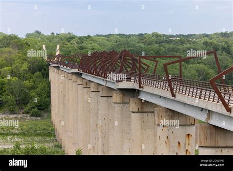 High Trestle Bike Trail Bridge Stock Photo Alamy