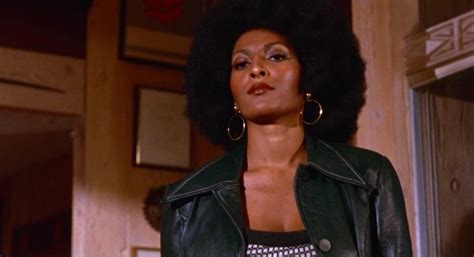 Foxy Brown Pam Grier In Una Scena Del Film 474831 Movieplayer It