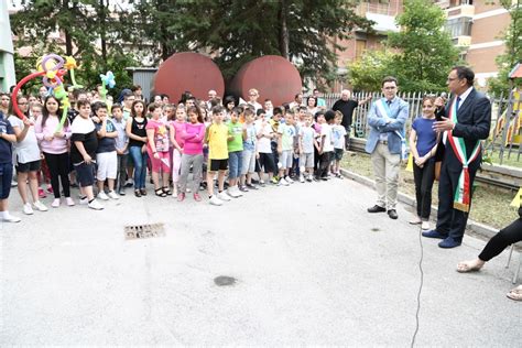 Alla scuola primaria San Giovanni Bosco arriva l albero della legalità