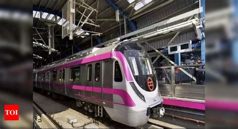 Technical Snag In Train On Delhi Metro S Magenta Line Sent To Depot