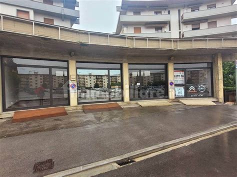 Locale Commerciale Pontassieve Rif 108913537 Immobiliare It