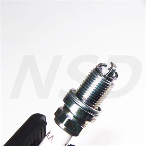 4 Pcs 101905621B PFR6W TG Auto Parts Spark Plug For 10190 5621B PFR6W