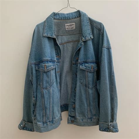 Pull and Bear Denim Jacket. Size: L women’s. Vintage... - Depop