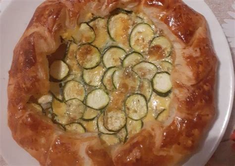 Ricetta Torta Rustica Scamorza Affumicata Zucchine Di Fiorella Cookpad