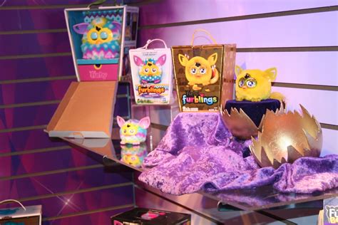 Toy Fair 2014 Coverage - Hasbro: Furby Boom - Parry Game Preserve