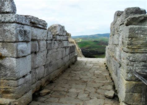 Il Parco Archeologico Segesta Welcome