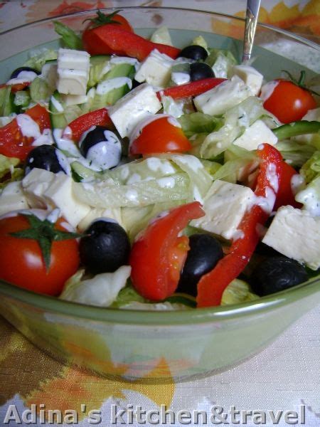 Adina S Kitchen Travel Salata Iceberg Cu Rosii Si Branza Vegetable