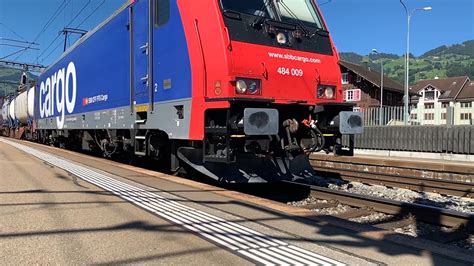 Trains In Slomo Sbb Cargo Mit Intermodal Youtube