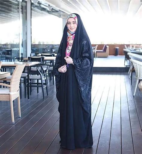 Iran Dress Code How To Dress Like An Iranian Dos And Donts In Iran Iranian Women Fashion