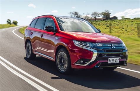 Mitsubishi Outlander Phev Now On Sale In Australia Performancedrive