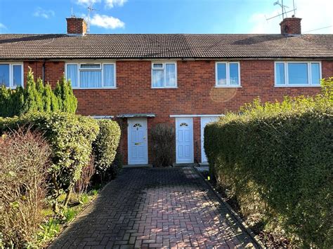 Virginia Way Reading Berkshire Rg30 3 Bed Terraced House For Sale