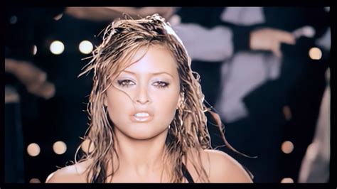 Holly Valance - Kiss Kiss (4K) | Holly valance, Music videos, Holly