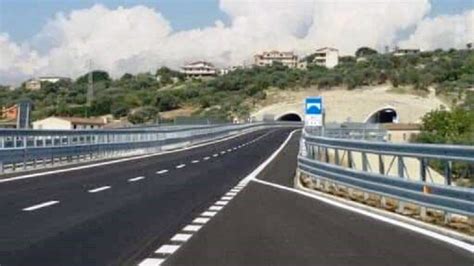 CALABRIA ANAS PUBBLICATO IL BANDO DI GARA PER LA PROGETTAZIONE