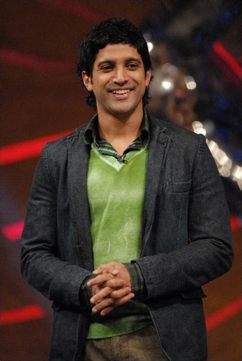 Hrithik Roshan, Neha Dhupia on Farhan Akhtar's show 'Oye! It's Friday ...