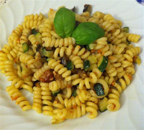 Fusilli al ragù vegetariano Ricette Cibo etnico Idee alimentari