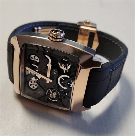 TAG Heuer Monaco V4 Rose Gold UNWORN für 45 000 kaufen von einem