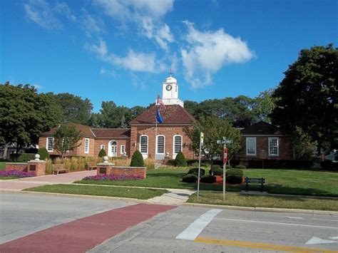Greendale Wisconsin Village Hall Greendale Wisconsin Wonderful Places