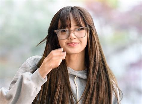 M On Twitter Rt Super Manoban Lisa With Specs Hits Different