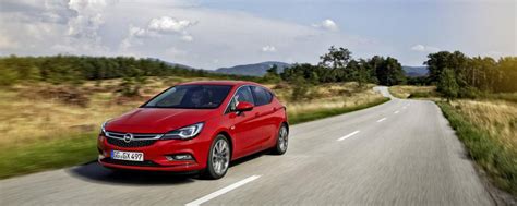 Opel Astra Cdti Cv A Prueba El Compacto Que Quiere Hacer