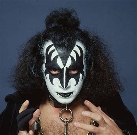 Gene Simmons Kiss Vinnie Vincent Peter Criss Kiss Pictures Kiss