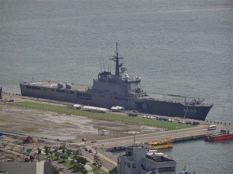 海上自衛隊 輸送艦「くにさき」がやってきました！ 海峡ゆめタワー