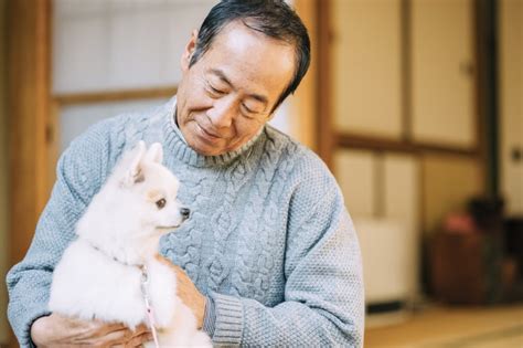 高齢者の孤独死を防ぐための対策｜孤独死の9割は男性原因も解説 日刊介護新聞 By いい介護