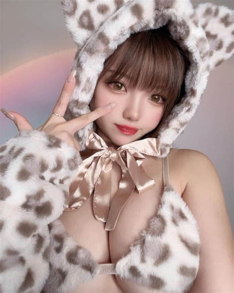 みきでりさんのインスタグラム写真 みきでりinstagram「白豹大好き🐆🤍 ️ コスプレはいつもと違う自分になれて楽しい🫶🏻💕」3月