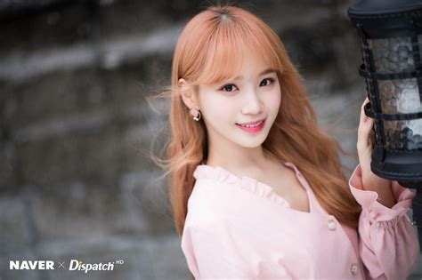 Chaewon Wallpapers Top Free Chaewon Backgrounds Wallpaperaccess