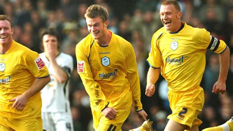 Flashback Chris Brunt S Yard Stunner At Elland Road Youtube