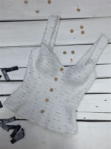 Корсаж из твида