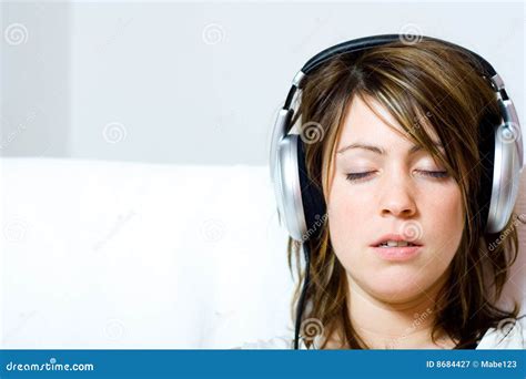 Woman Wearing Headphones Stock Image Image Of Eyes Speakers