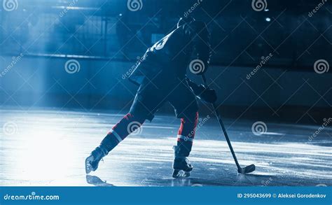 Ice Hockey Rink Arena Professional Player Training Alone Skates