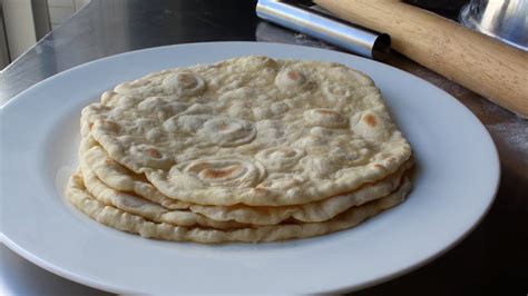 Lebanese Mountain Bread How To Make Lebanese Style Flatbread Youtube