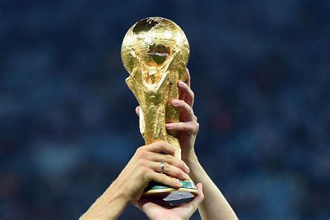 kupata na svetovnoto piervenstvo po fifa kilogrami zlato  gemscom