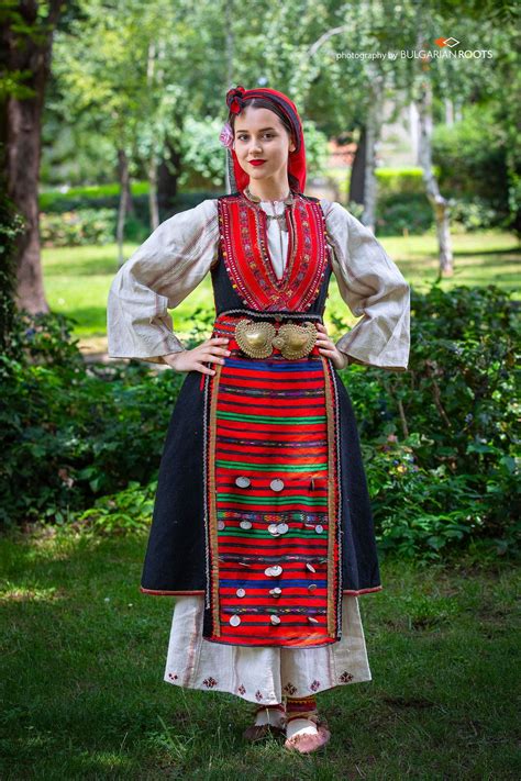 Traditional bulgarian clothing from lehchevo montana province – Artofit