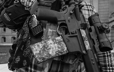 Michigan Militia Members Rally At State Capitol In Lansing | The ...