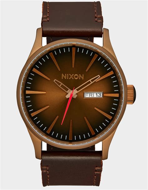 Nixon Watches Tillys
