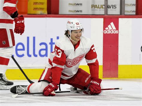 Red Wings Player Preview Moritz Seider Motownredwings