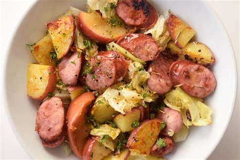 Sheet Pan Smoked Sausage Apple And Cabbage Dinner Bravabod